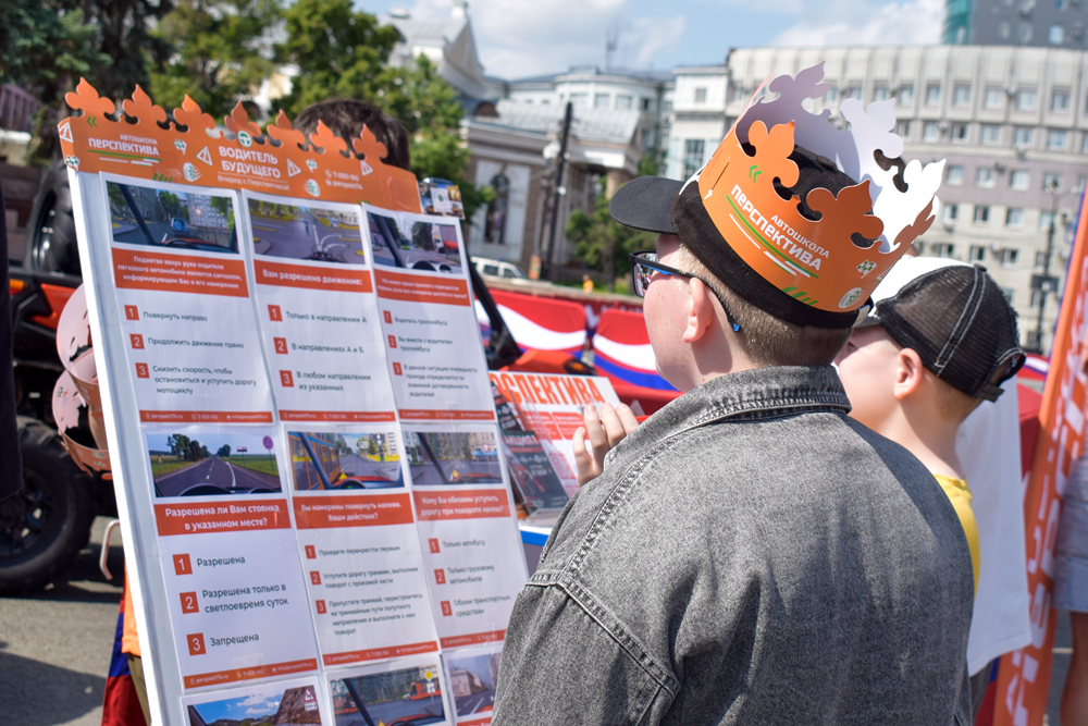 Парад дорожной техники в Челябинске